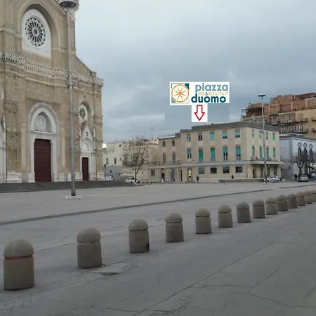 Piazza Duomo *